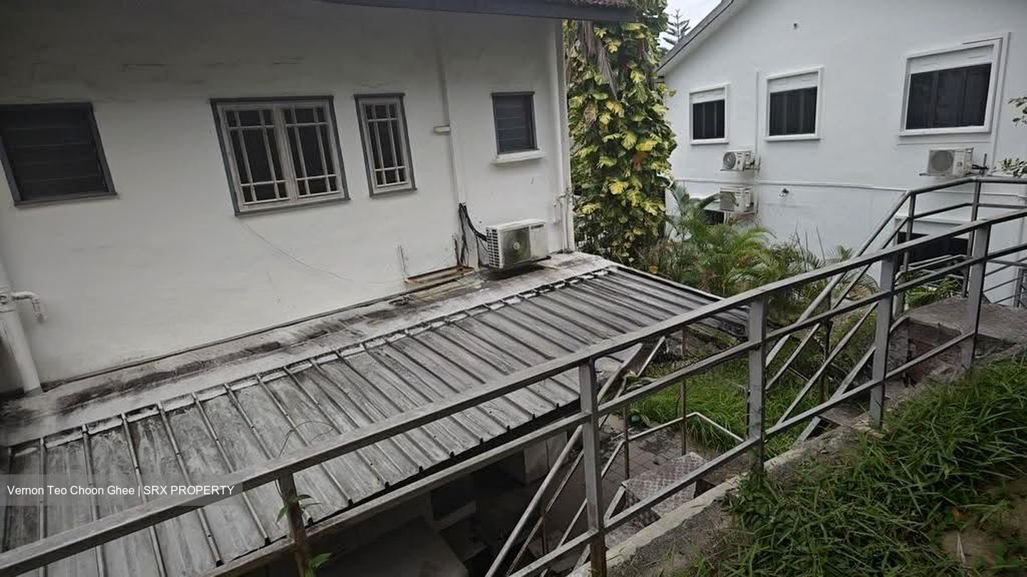 Jalan Kebaya (D10), Terrace #610350251